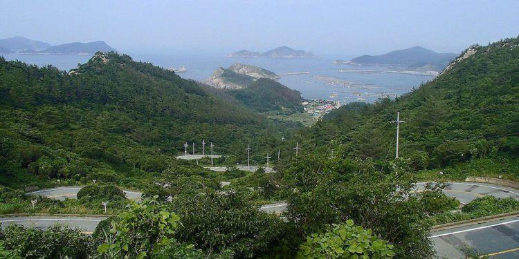 Dadohaehaesang-National-Park Yonggogaetgil_Road