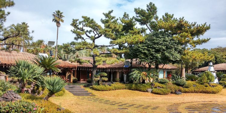 east coast jeju airbnb