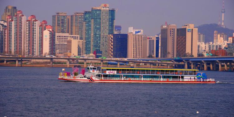 han river bus service in seoul