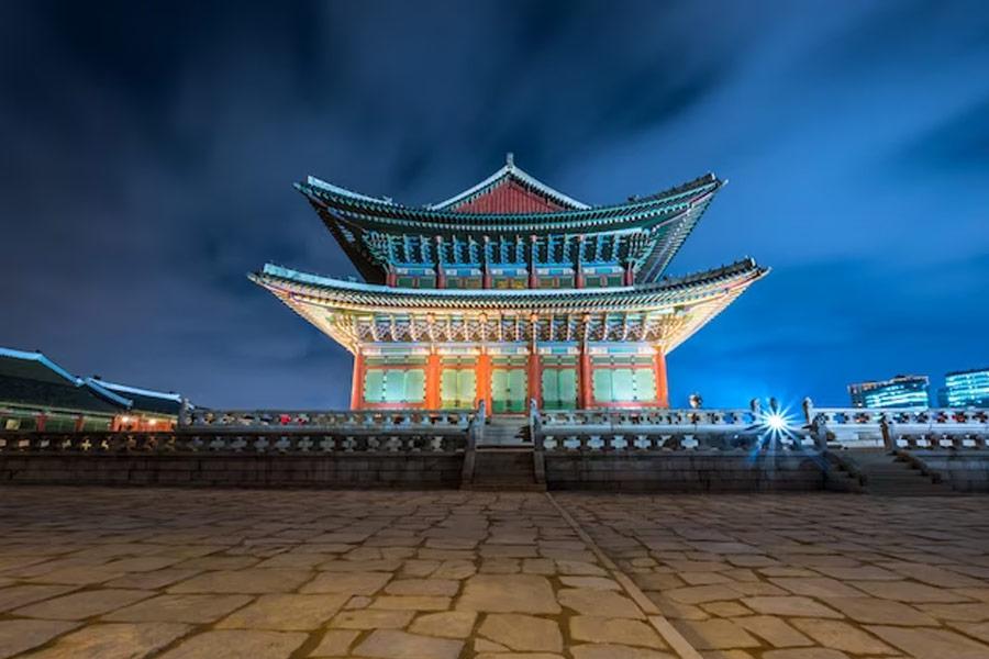 Gyeongbokgung palace night tours tickets hours tips guide