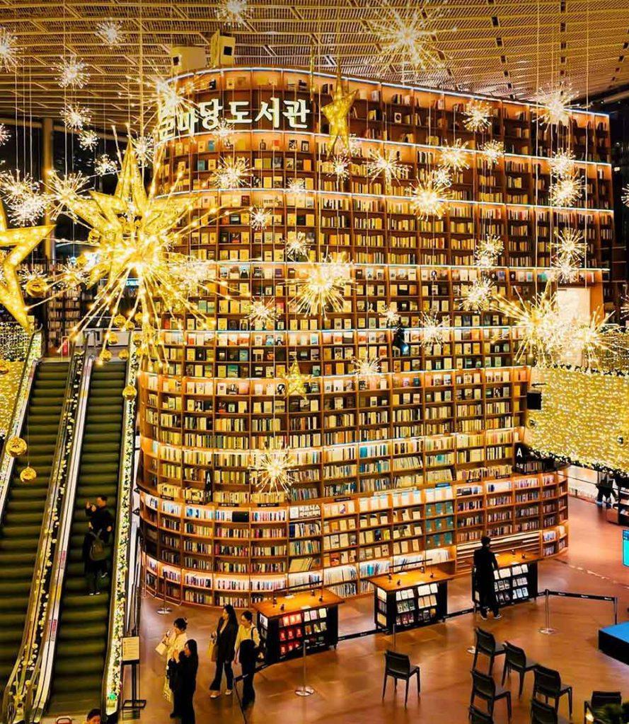 coex starfield library Christmas south korea kdrama