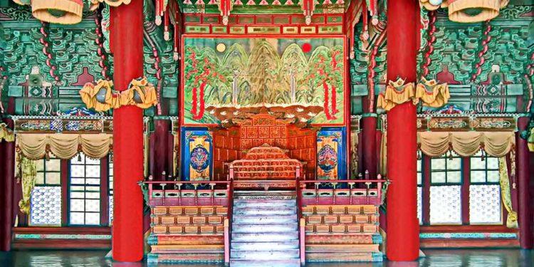Changdeokgung Palace Tour Guide: Explore Main Hall for FREE in Multiple Languages for Limited Time!