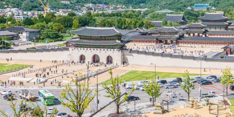 March Travel Advisory: Large Gathering Near Gyeongbokgung Palace 2025
