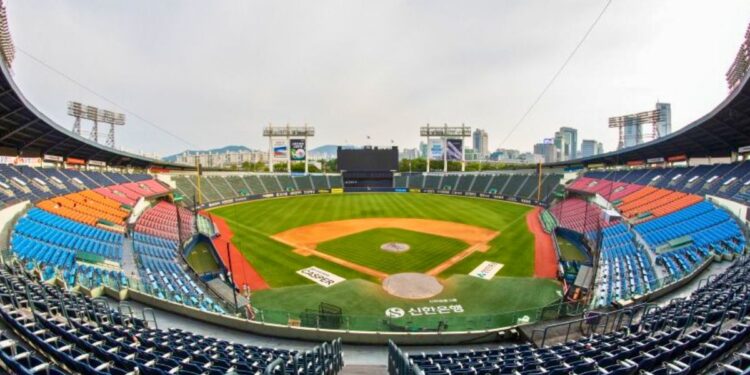 korean baseball stadiums
